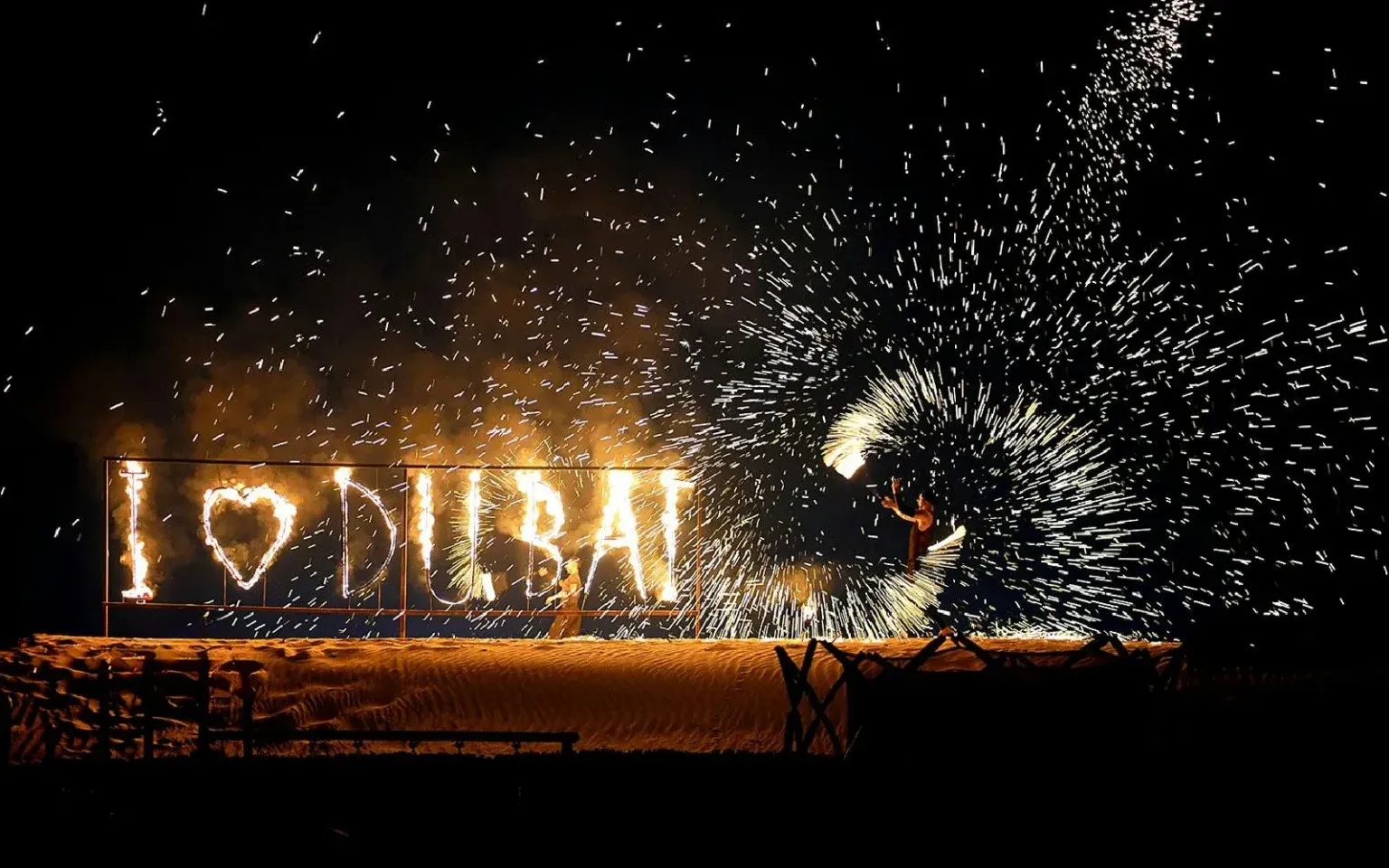 imgi_60_Fire-Flame-I-Love-Dubai-1536x960